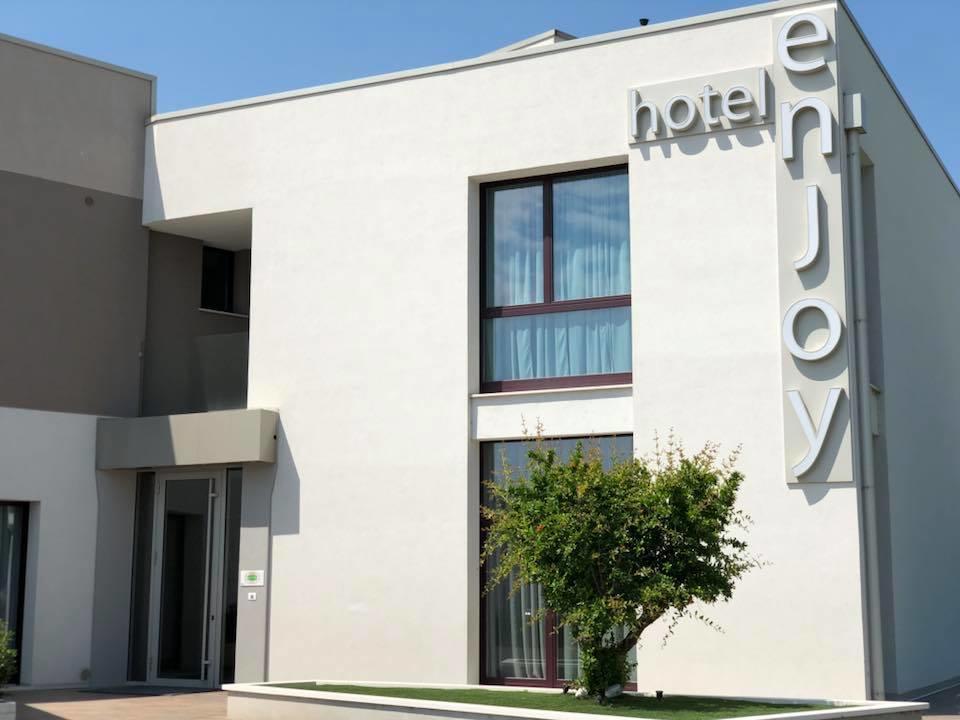 Hotel Enjoy Polesella Kültér fotó