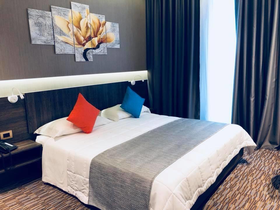 Hotel Enjoy Polesella Kültér fotó